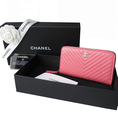 chanel wallet women